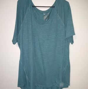 Terra & Sky 2x athletic top